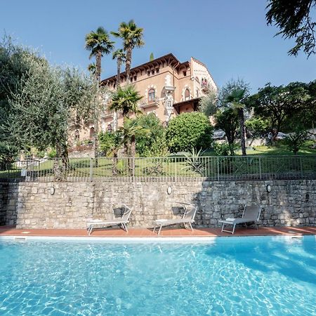 Hotel Bellevue Gardone Riviera Exterior foto